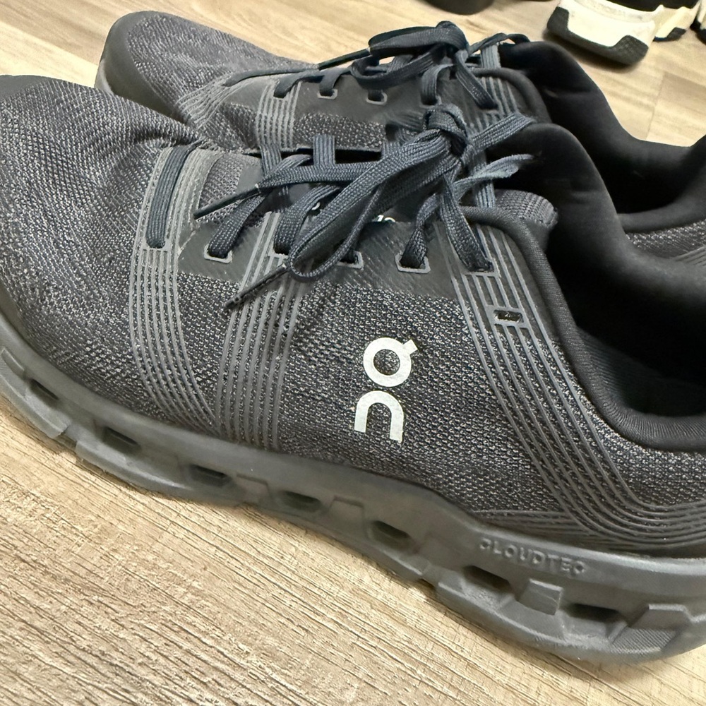 On Running Gray Athletic Shoes with CloudTec Cushioning